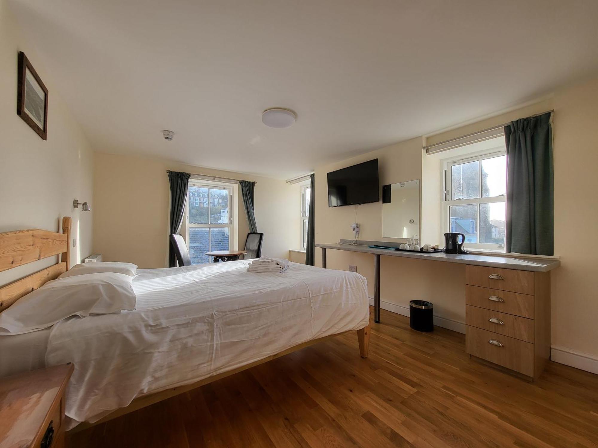 The Grand Harbour 3* Ilfracombe